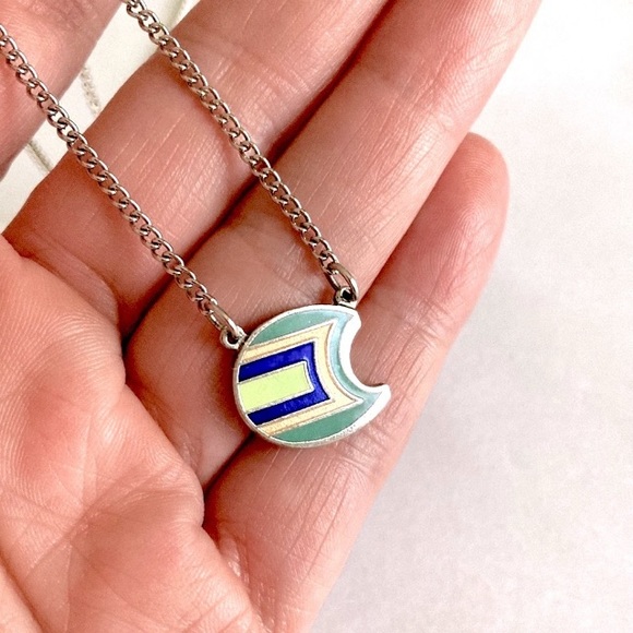 Vintage 80’s Aztec enamel pendant necklace Deadstock - Picture 2 of 3